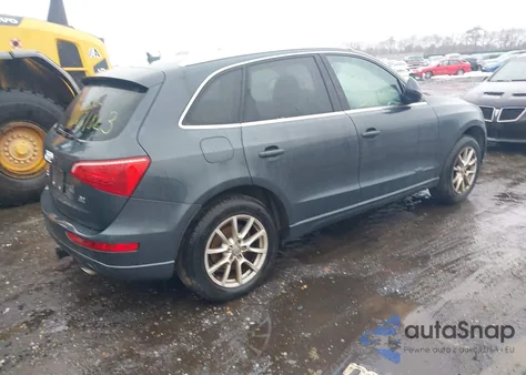 2010 Audi Q5 3.2 Premium из США, поврежденный, VIN WA1LKAFP5AA064378